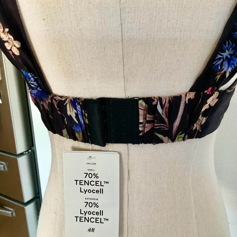 🪻H&M Tie-Strap Crop Top Floral Flowers Black Ribbon Tie Extra Small XS